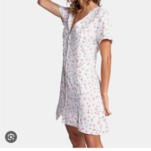 RVCA once more floral button down mini dress - Picture 1 of 10